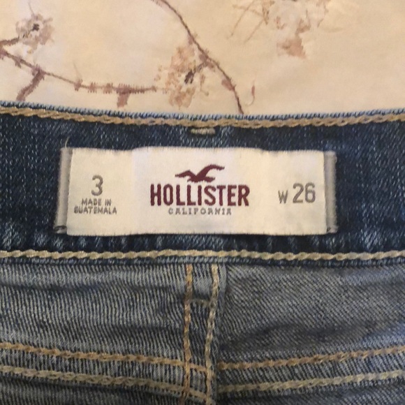 Hollister Shorts - Picture 3 of 3